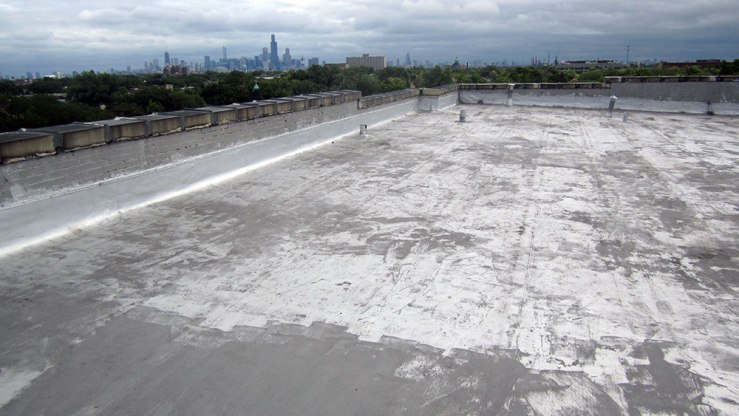 I am a sucker for going up on rooftops. This is the view from La Villita Community Church, where the Chicago Youth Boxing Club lives.