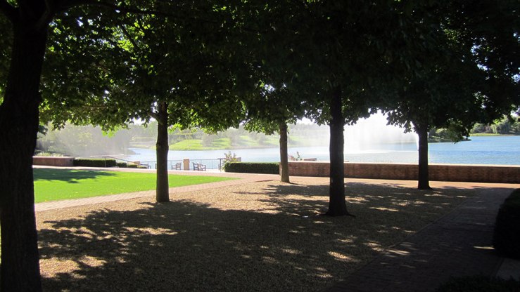 The Esplanade, with a view of the extremely mist-happy fountain behind it.